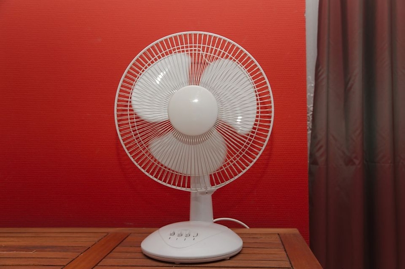 tiêu chí chọn quạt bàn giá rẻ tốt nhất hiện nay