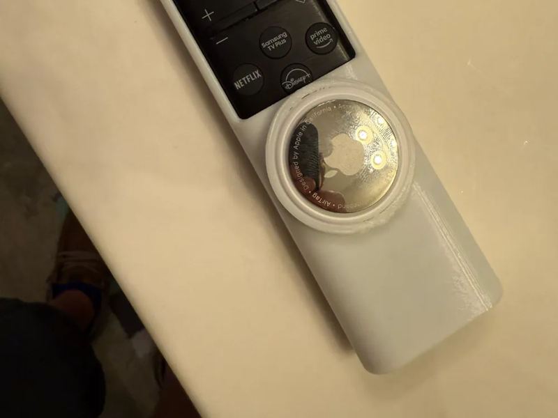 Sử dụng thiết bị định vị để t&igrave;m remote