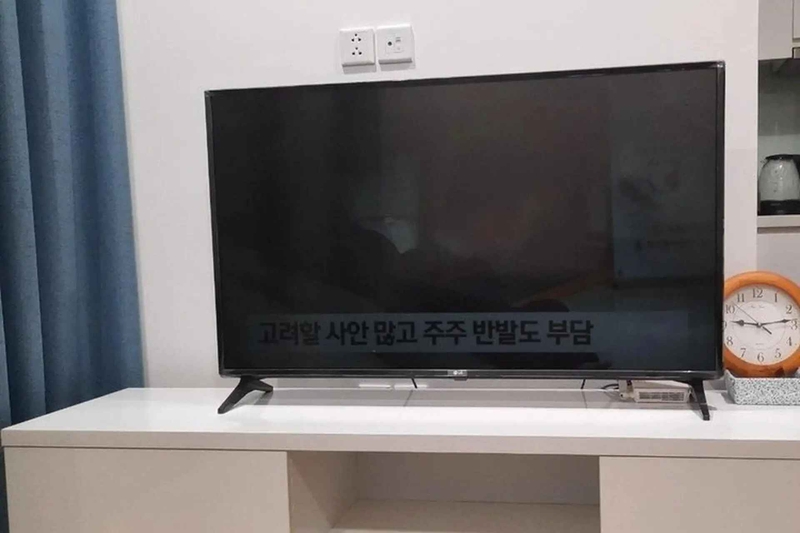 tivi Asanzo có tiếng nhưng không có hình 1