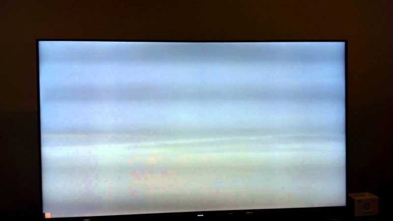 Cách nhận biết tivi bị trắng màn hình