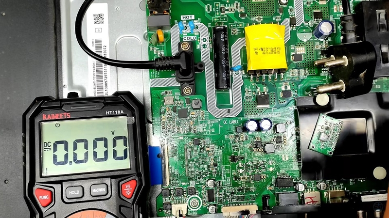 Nguyên nhân khiến tivi bị trắng màn hình