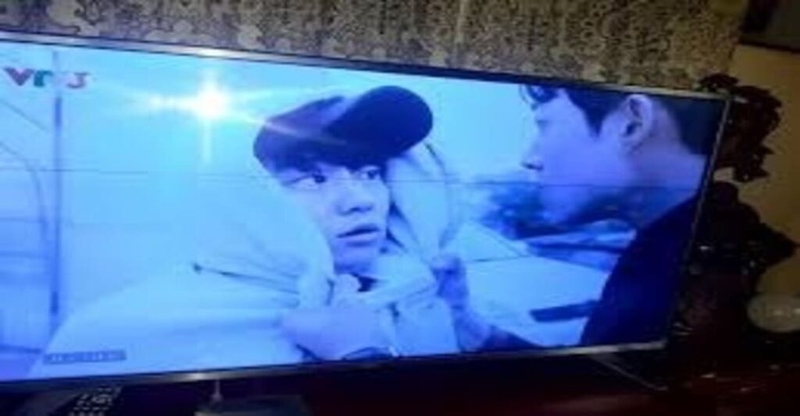 tivi panasonic sọc ngang màn hình - Hình 9