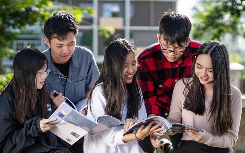 Toán Anh GDCD là khối gì 3