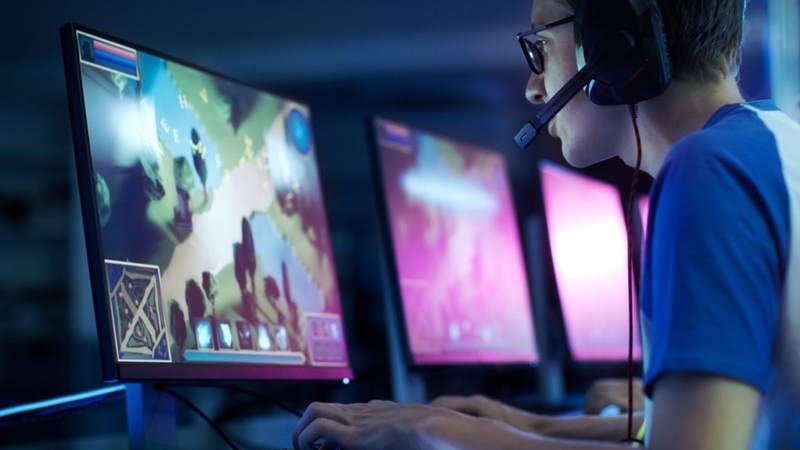 Chơi game online