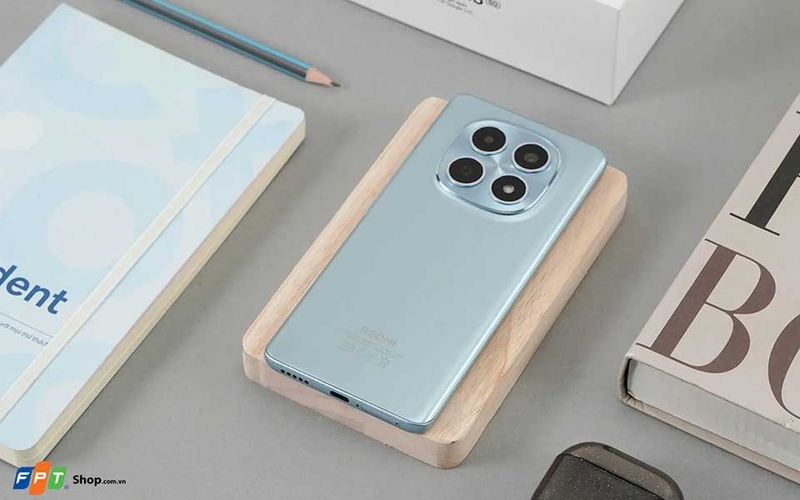 Top 10 điện thoại màn hình AMOLED 2026 - 03