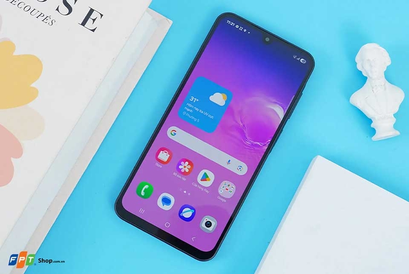 Top 10 điện thoại màn hình AMOLED 2026 - 07