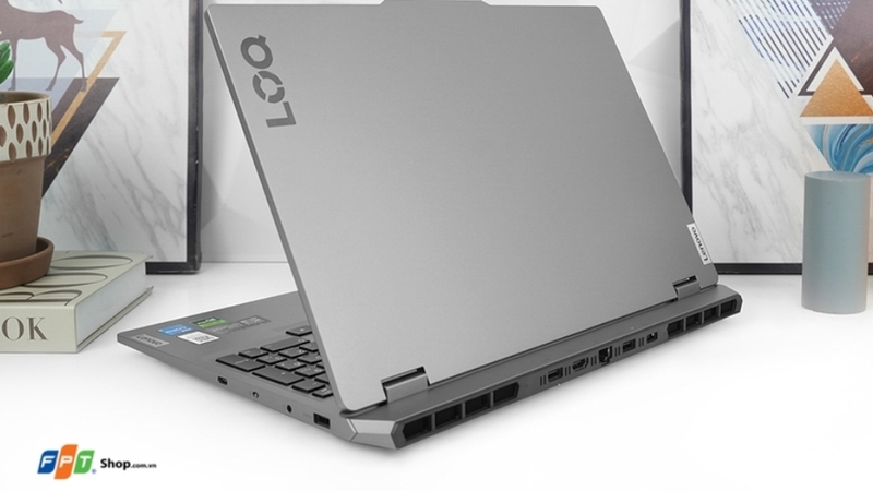 Laptop Lenovo Gaming LOQ - 15IAX9 i5