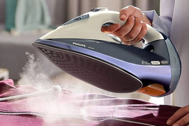 TOP bàn ủi hơi nước sang trọng 10