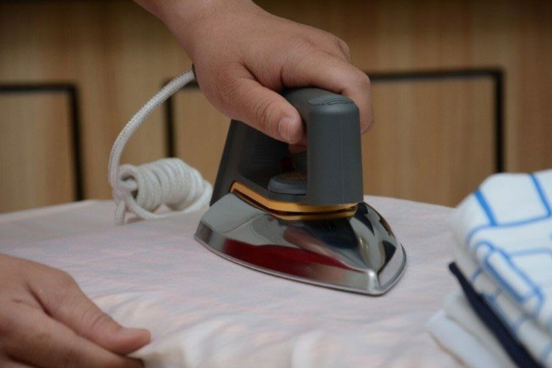 Top bàn ủi khô giá rẻ 2026 - hình 6