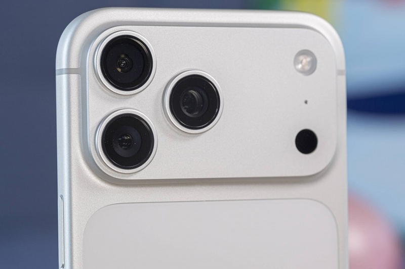 Top điện thoại có camera góc siêu rộng 9