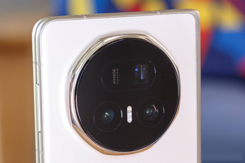 Top điện thoại có camera góc siêu rộng 18