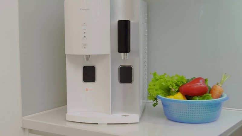 ChungHo Iguassu Tiny 300 có 2 chế độ nước thường và nước lạnh