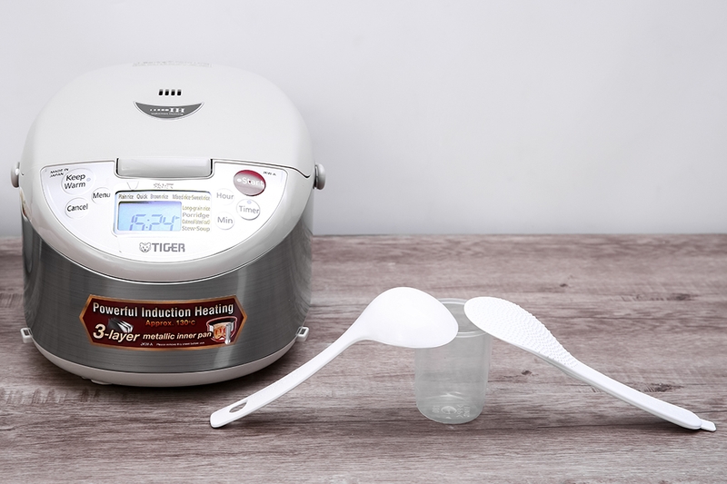 noi com dien cao tan tiger jkw a18w 1 8 l