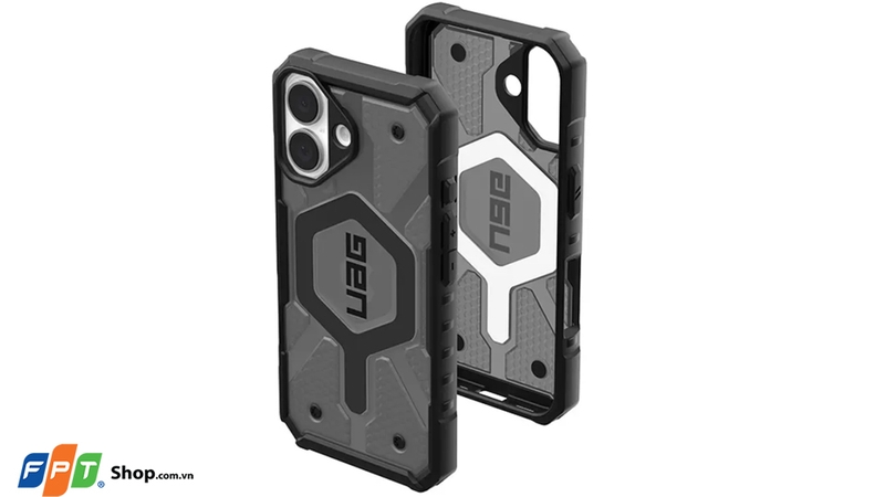 Ốp lưng MagSafe iPhone 16 Pathfinder Clear UAG