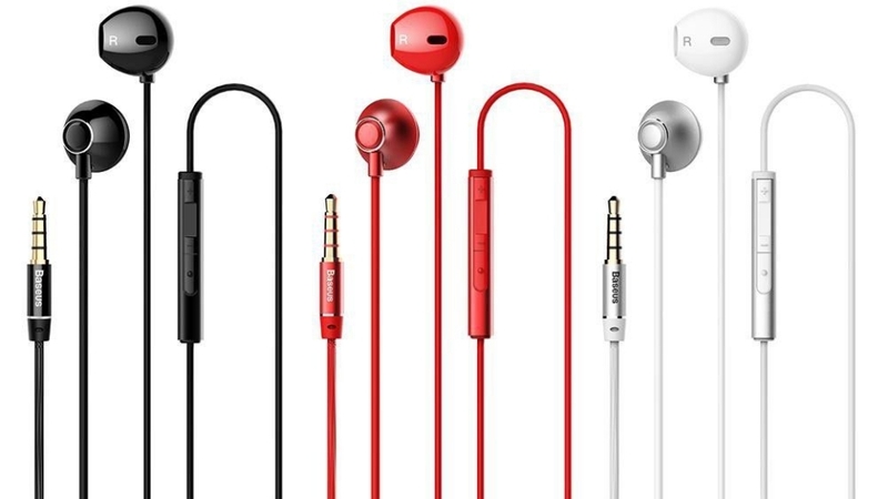 Tai nghe Bagi có dây BM-M2 có jack cắm tiêu chuẩn 3.5mm