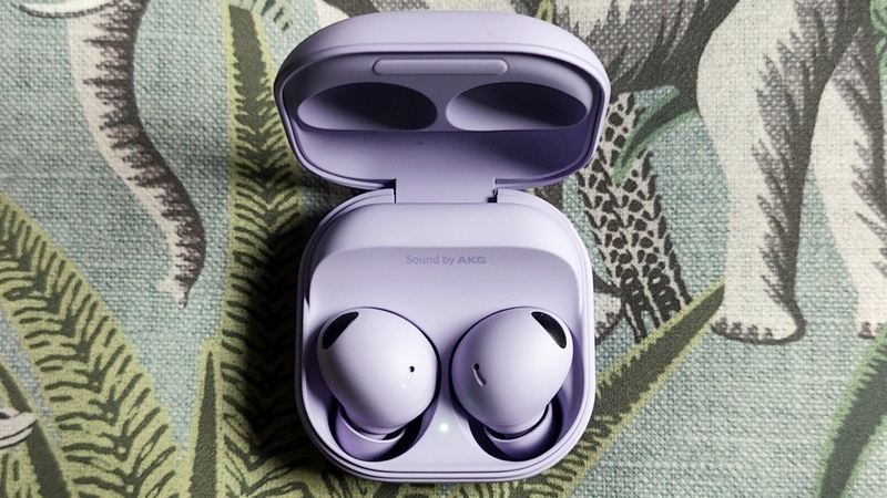 Galaxy Buds2 Pro R510N được trang bị âm thanh 24 bit cùng hệ thống âm vòm 360