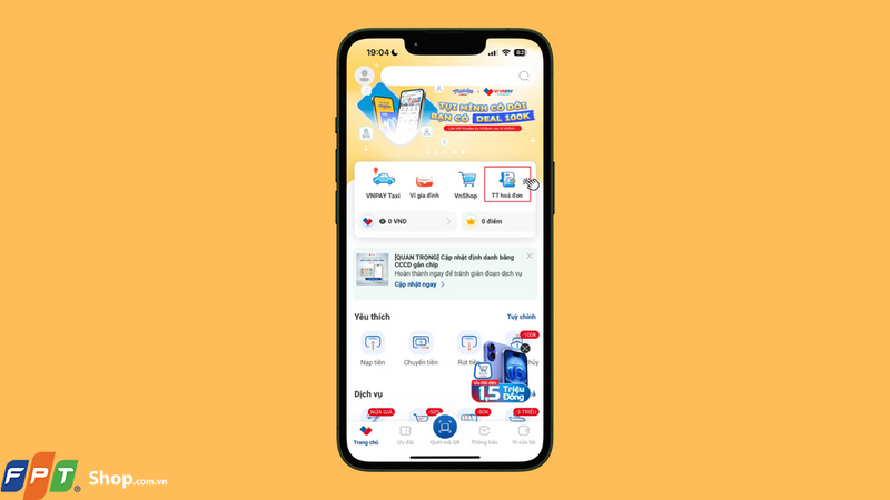 Trên màn hình chính của ứng dụng, bạn nhấn chọn tính năng Thanh toán hóa đơn ở góc phải thanh công cụ