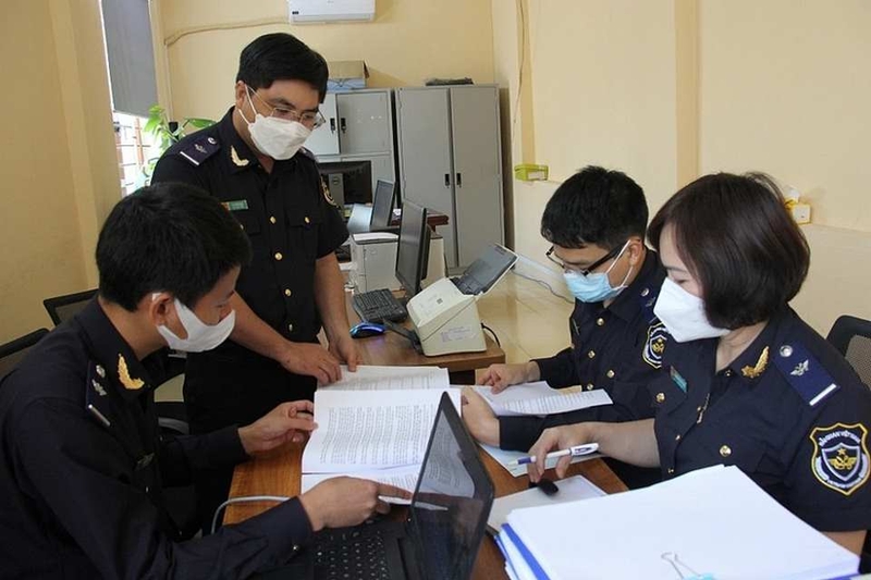 Thuế hải quan là một loại thuế gián thu