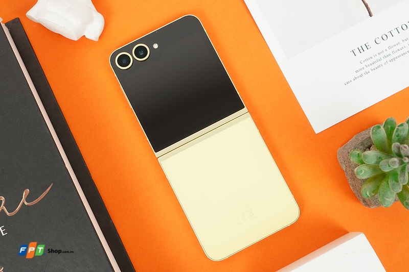 trai-nghiem-ultra-gap-mo-tren-galaxy-z-moi (1).jpg