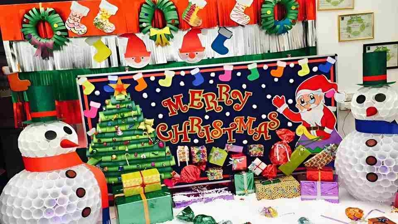 Những mẫu trang trí bảng đơn giản