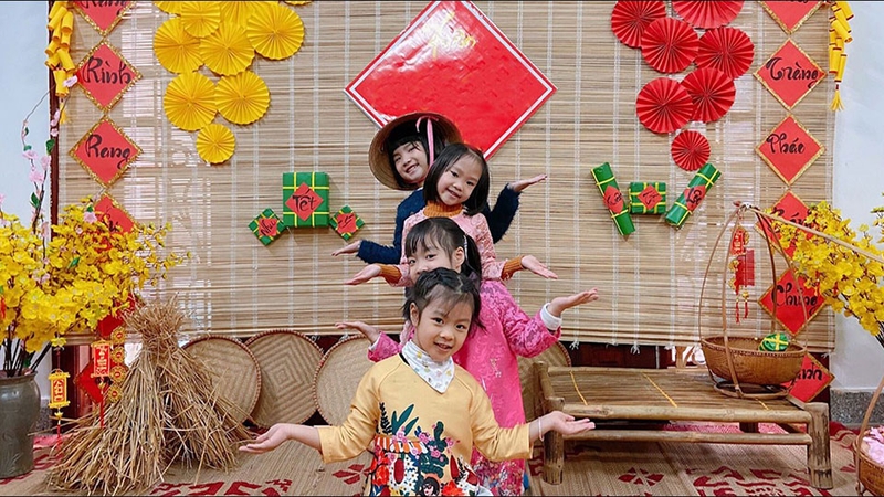 trang trí lớp học Tết Nguyên đán 14