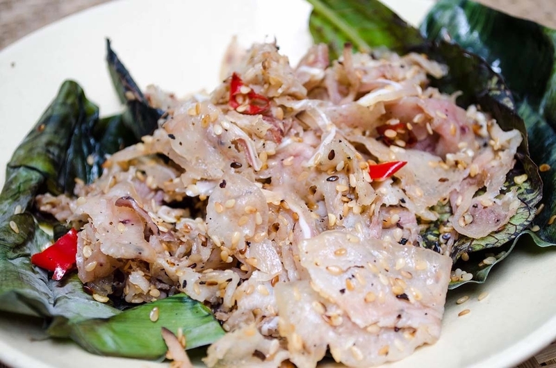 Cách thưởng thức món tré Bình Định
