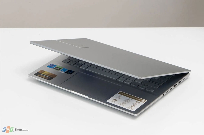 Trên tay ASUS Vivobook 14X OLED - 05