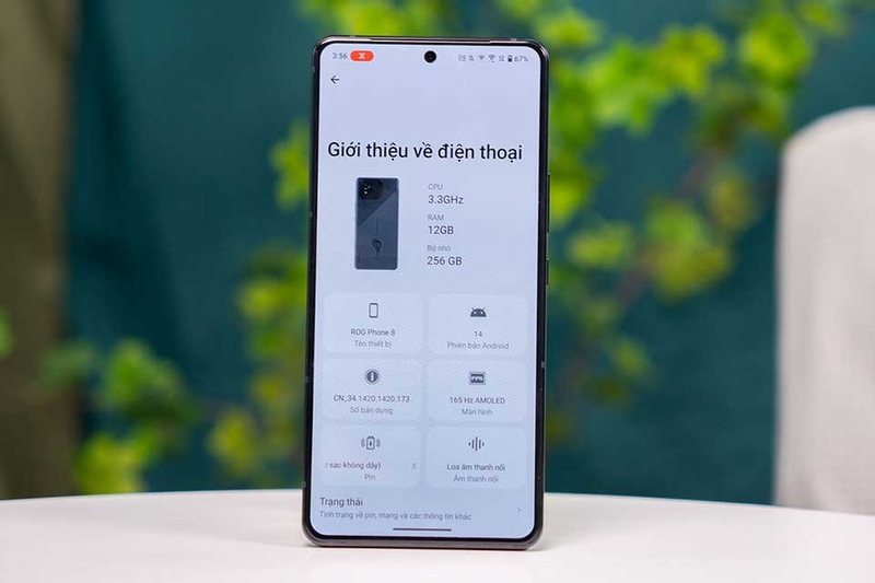 Trên tay ASUS ROG Phone 8 - 08