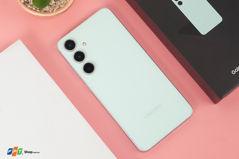 Trên tay và đánh giá nhanh Galaxy S24 FE (ảnh 11)