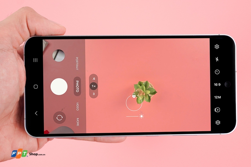 Trên tay và đánh giá nhanh Galaxy S24 FE (ảnh 10)