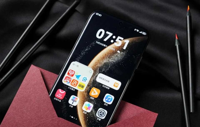 Trên tay Huawei Mate 70 Air - 01