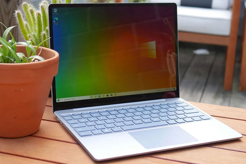 Trên tay Microsoft Surface Laptop Go - 04
