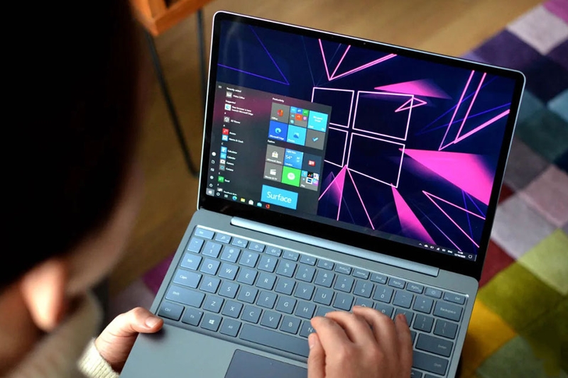 Trên tay Microsoft Surface Laptop Go - 05