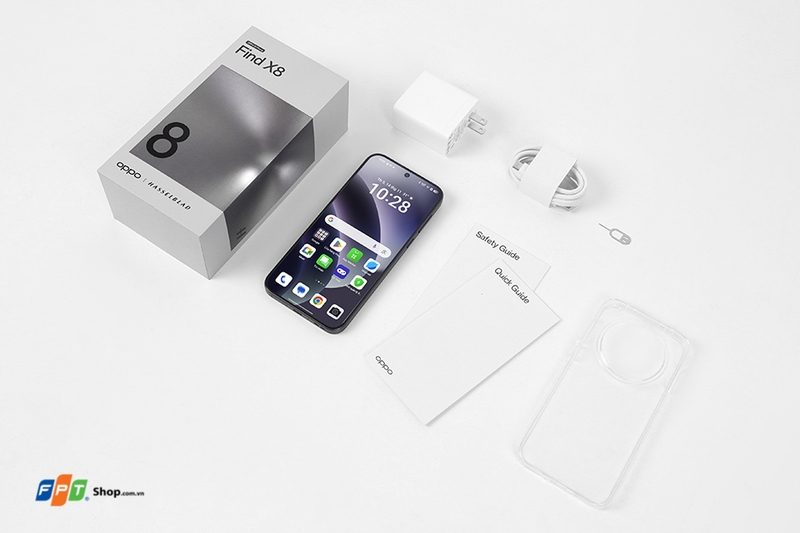 Mở hộp và trên tay OPPO Find X8 tại Việt Nam (ảnh 1)