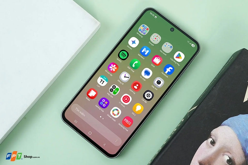 Trên tay Samsung Galaxy A56 5G - 04