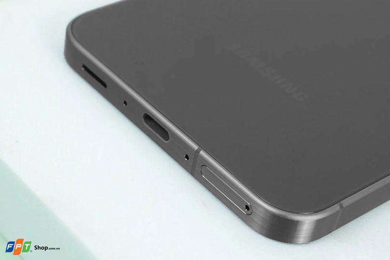 Trên tay Samsung Galaxy A56 5G - 01