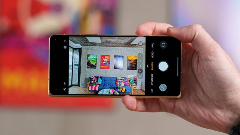 Camera sau của HONOR Magic V6