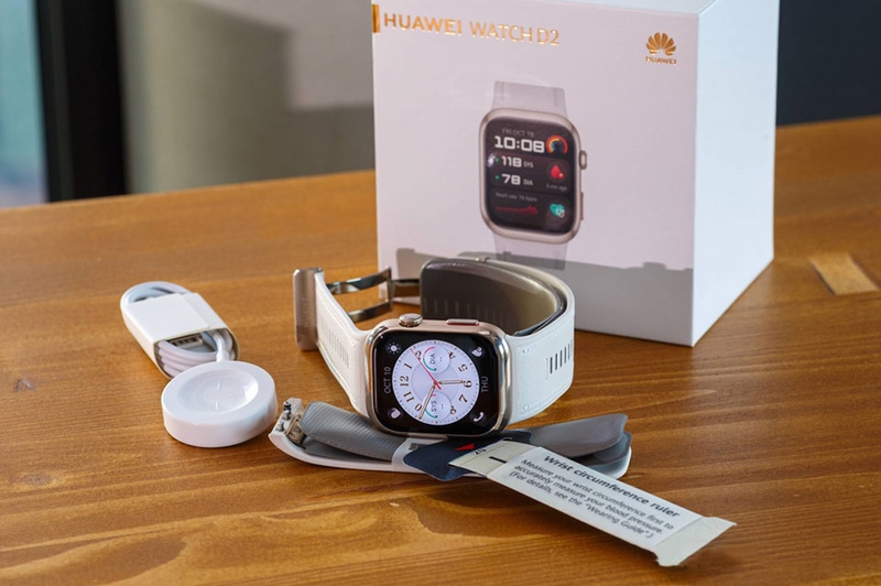 Trên tay Huawei Watch D2 - 02