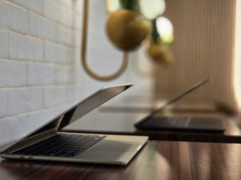 Trên tay MacBook Air M3 - 03