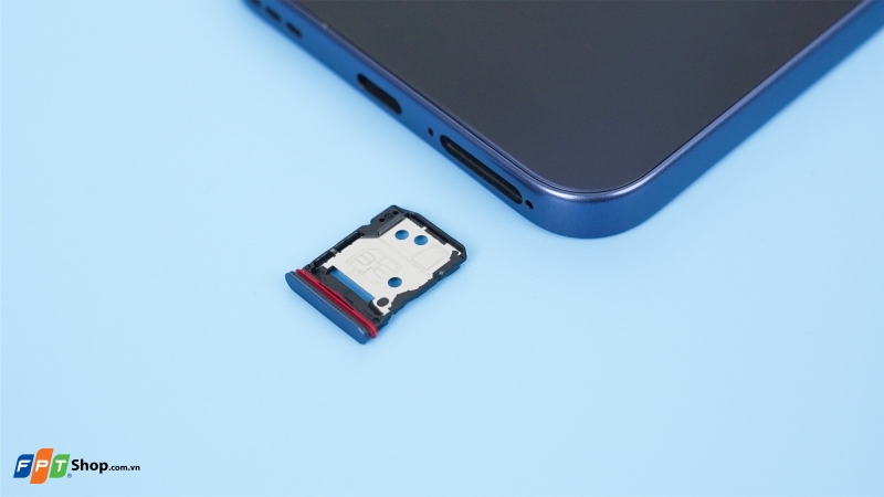 Trên tay OPPO A6 Pro tại Việt Nam 5