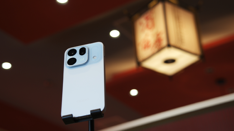 Trên tay OPPO Find X10 13