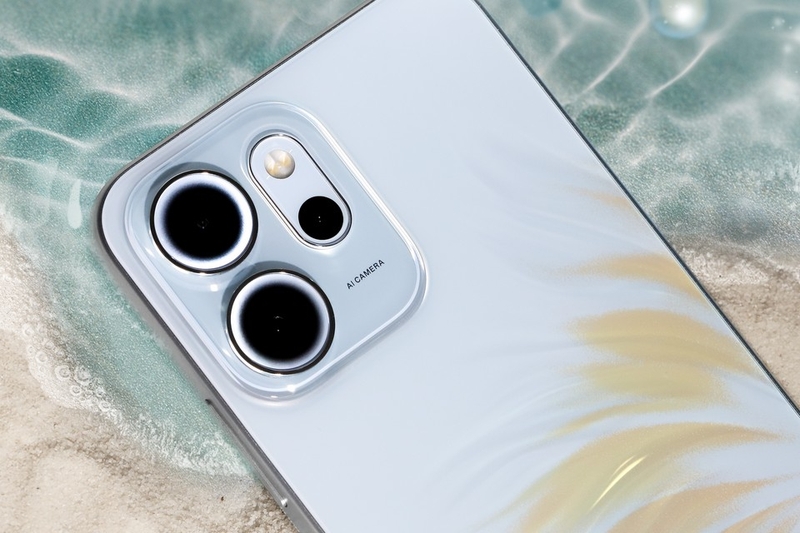 Trên tay OPPO Reno14 F 5G tại Việt Nam 5