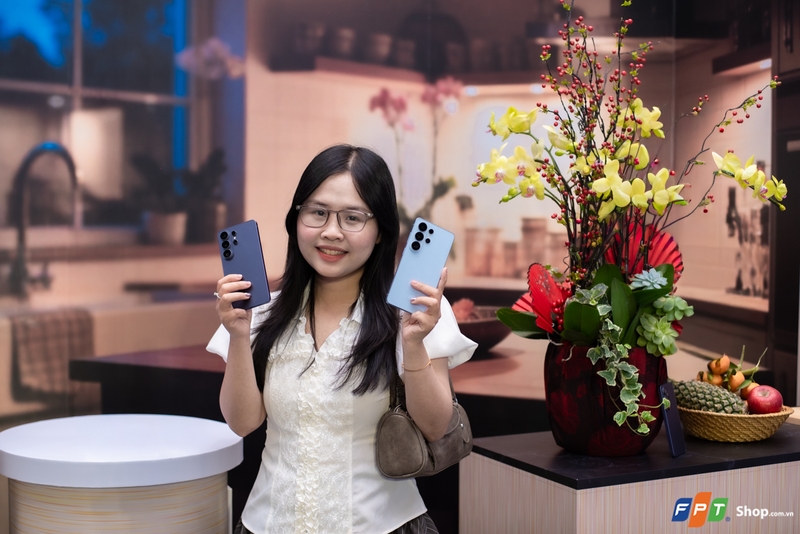 Trên tay Samsung Galaxy S26 Ultra 27