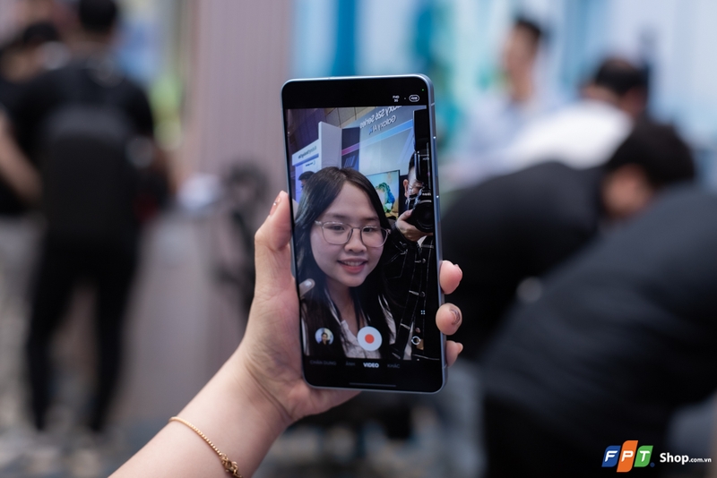 Trên tay Samsung Galaxy S26 Ultra 15