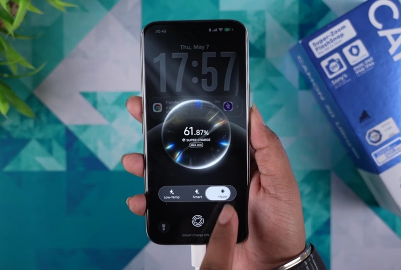 Trên tay TECNO Camon 50 Ultra - hình 15