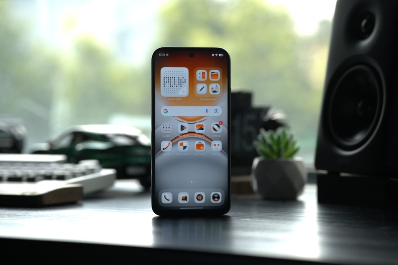 Trên tay TECNO Pova 8- hình 5