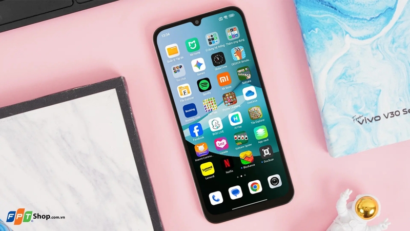 Trên tay Xiaomi Redmi 15C hình 3