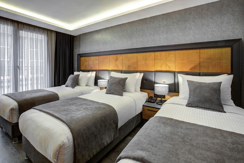 Deluxe Triple - Phòng Triple cao cấp