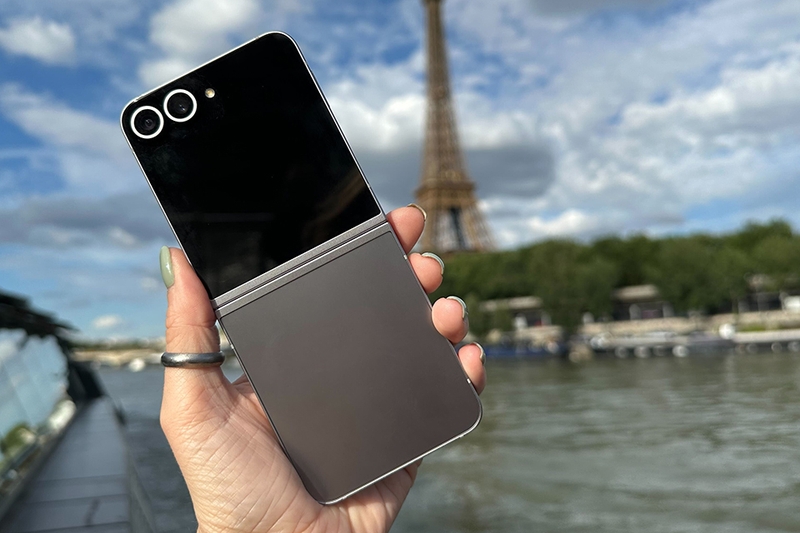 Trọng lượng Samsung Galaxy Z Flip 7 - 02
