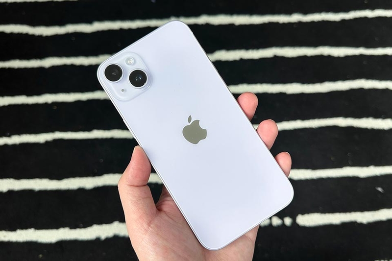 Trọng lượng iPhone 16 - 02